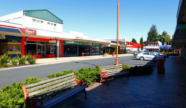 სამსახური უცხოეთში: 268 000 დოლარიანი ხელფასი და სამ თვიანი შვებულება