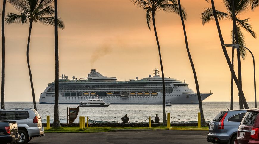 5 რეალური იდეა, როგორ ვიმოგზაუროთ და თან გამოვიმუშავოთ ფული