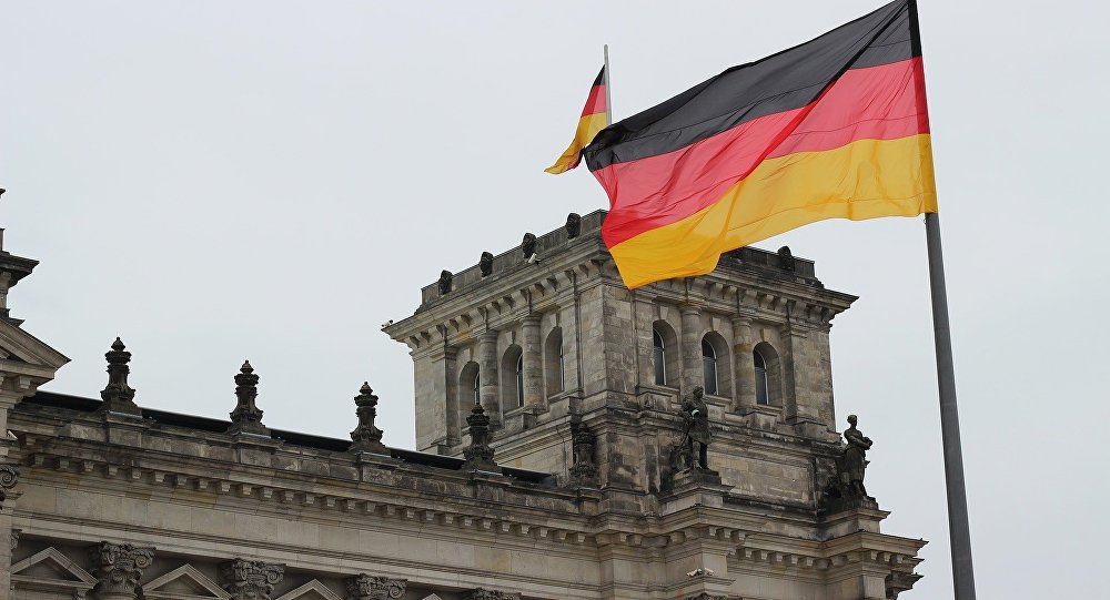 გერმანიის საელჩოს წარმომადგენელი ქართველებს რჩევით მიმართავს